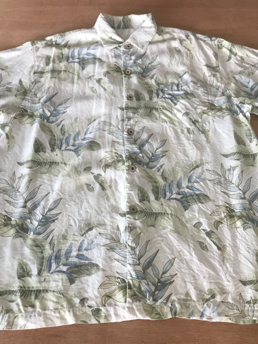 Tommy Bahama 100% Silk Hawaiian Shirt Men L Green Floral Button Up Pocket 20319